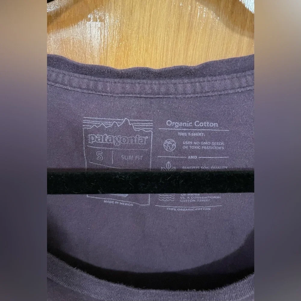 Patagonia Women’s Fitz Roy Bear Organic Scoop T-Shirt - Picture 4 of 4